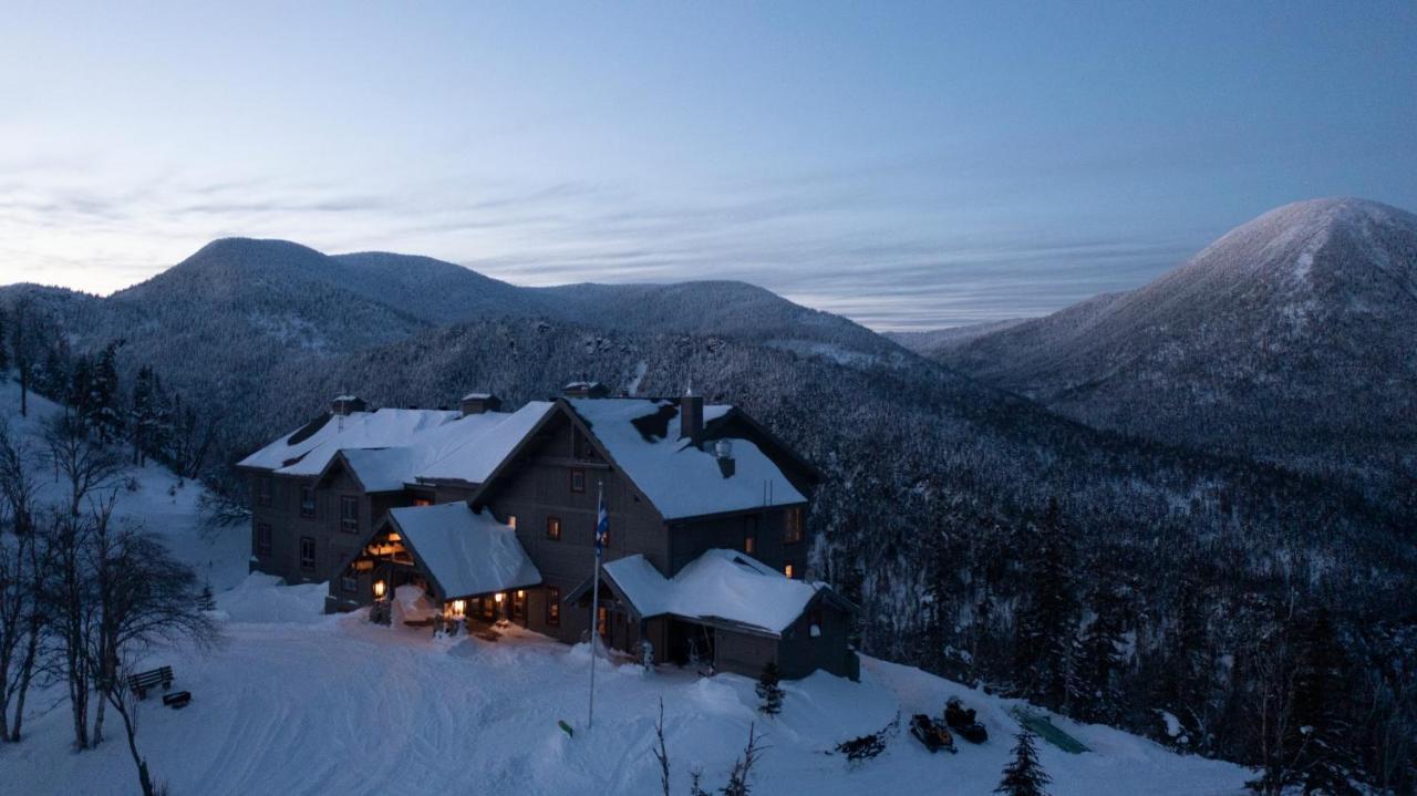 Auberge De Montagne Des Chic-Chocs Mountain Lodge - Sepaq Sainte Anne-des-Chênes Exterior foto